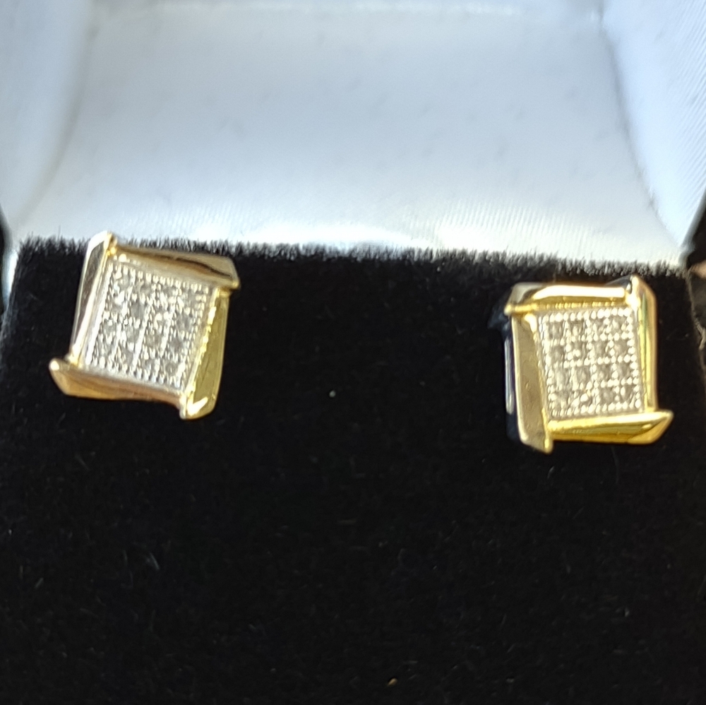 Lower Price!*Sterling Diamonds Studs